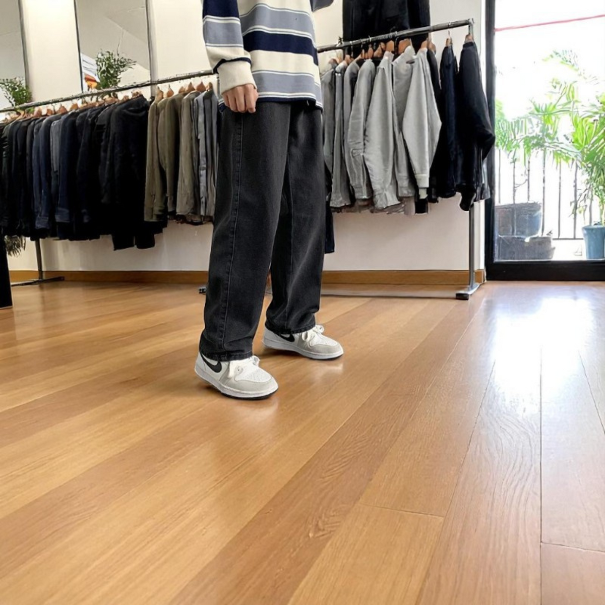 Men's Wide-Leg Loose Jeans