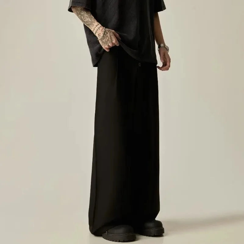 Men's Wide-Leg Pleated Trousers